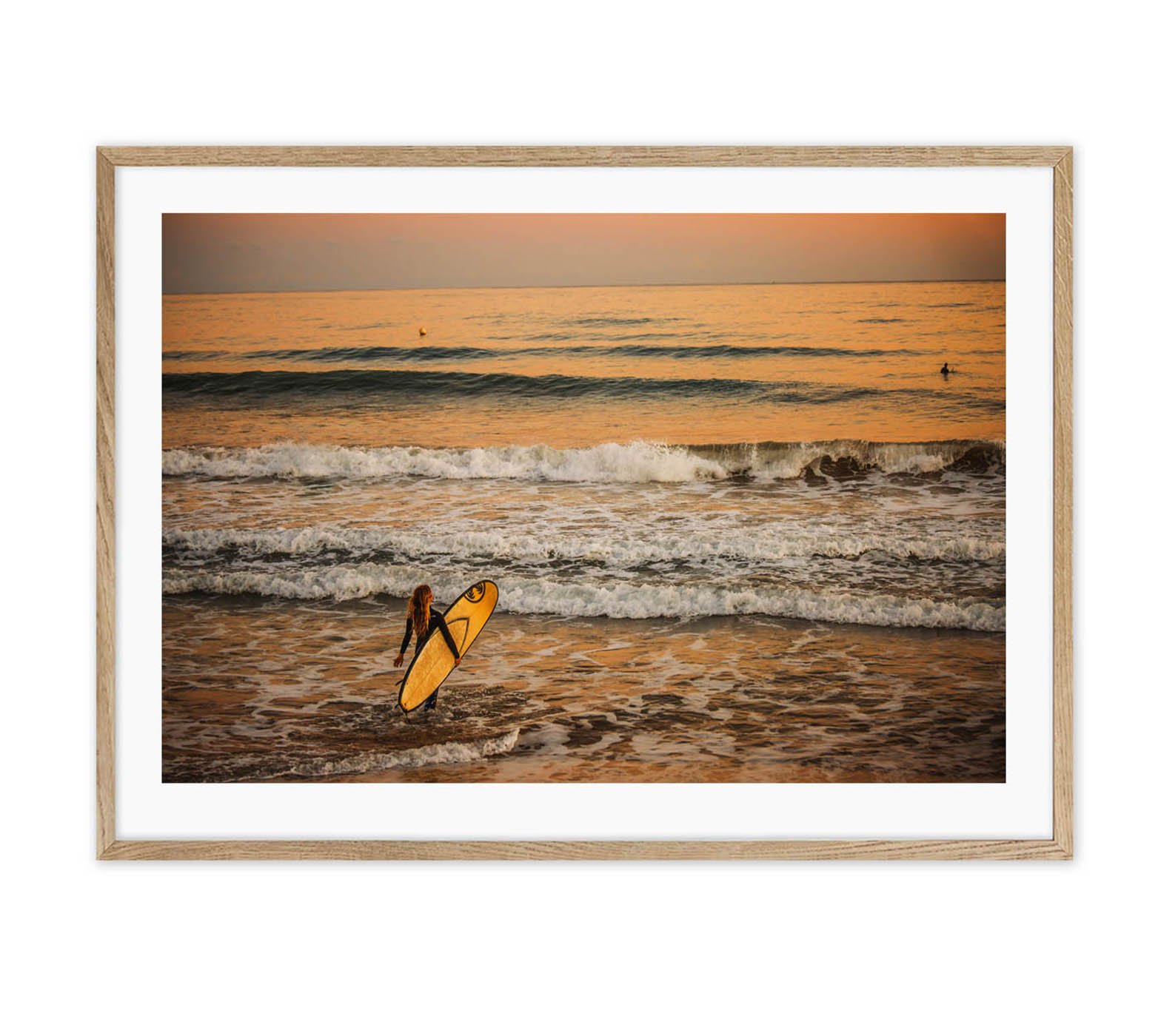 Surf al atardecer - Imagen 3
