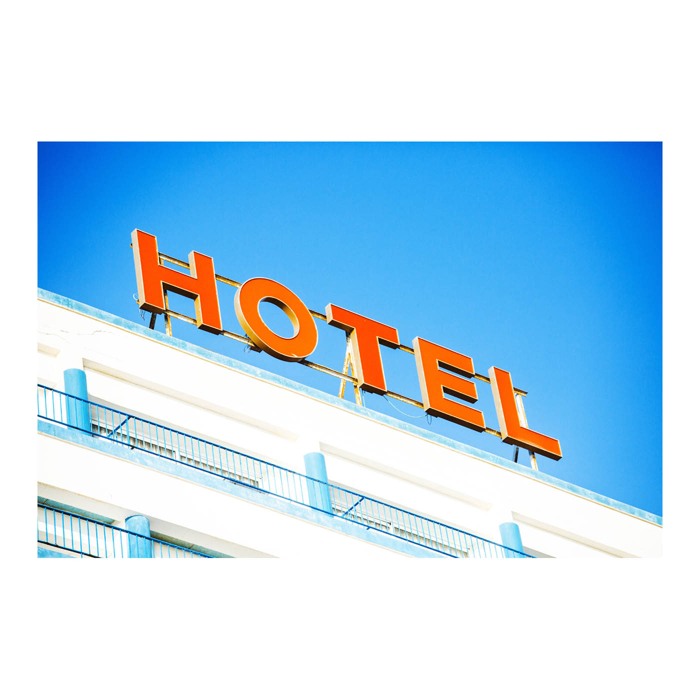 foto de hotel mediterraneo