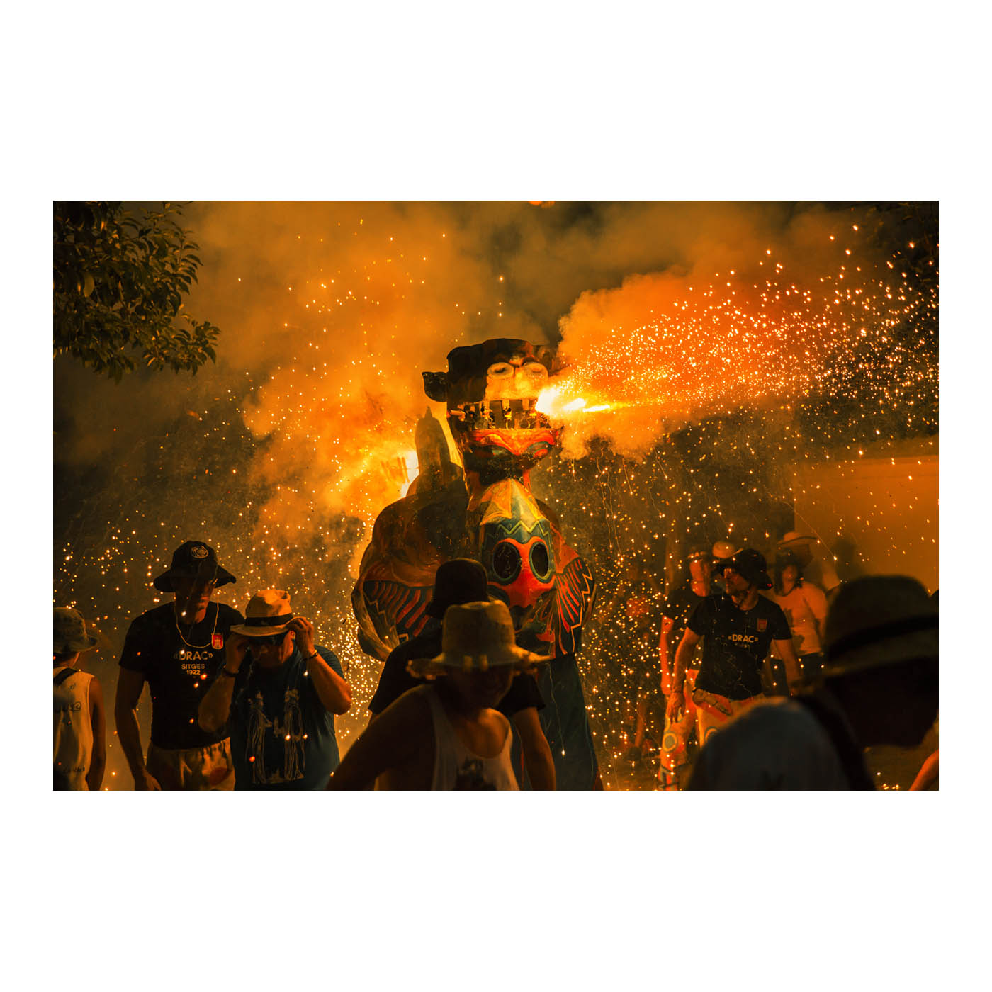 El drac de Sitges, Fotografía de Santa Tecla